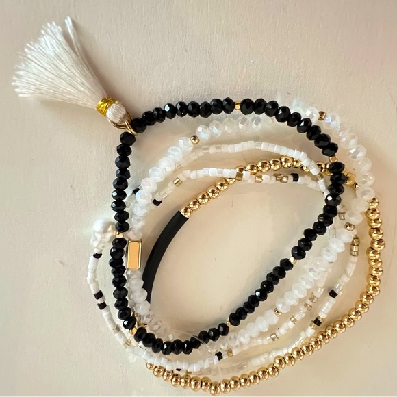 Francesca’s Beaded Stacking Stretch Bracelets - Picture 1 of 5